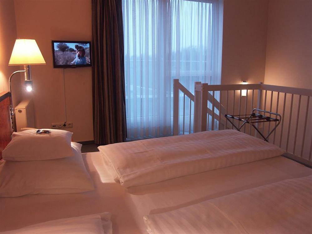 Hotel Arkadia Friedrichsdorf Room photo